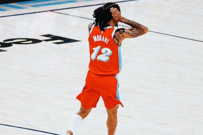 莫蘭特與經紀公司解約：職業生涯的又一轉折