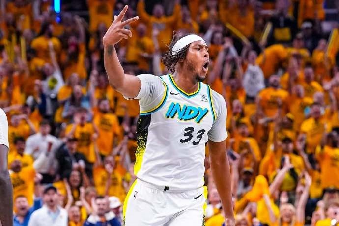 多隊希望通過先簽后換得到特納，步行者有意續簽長約