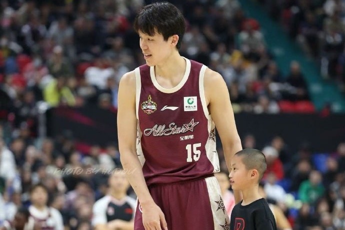 楊瀚森完成14次試訓,正式前往紐約迎接NBA選秀 楊瀚森完成14次試訓,正式前往紐約迎接NBA選秀