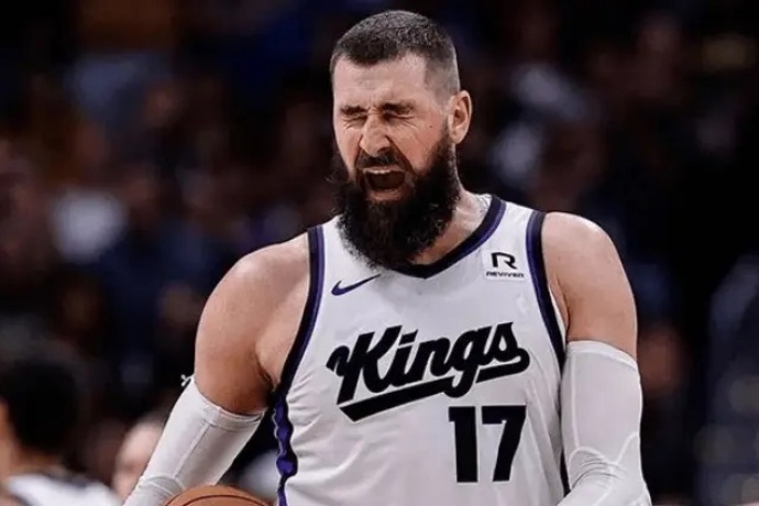 掘金強硬表態：瓦蘭丘納斯必須履行新賽季合同