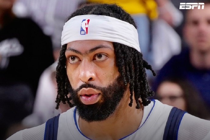 濃眉賽季中遭遇視網膜脫落：傷病挑戰與康復之路