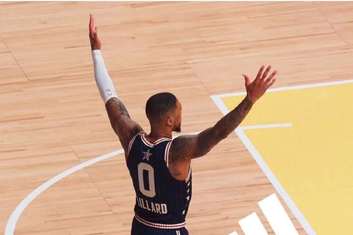 利拉德將用2025-2026賽季恢復跟腱,目標2026-2027賽季復出 利拉德將用2025-2026賽季恢復跟腱,目標2026-2027賽季復出