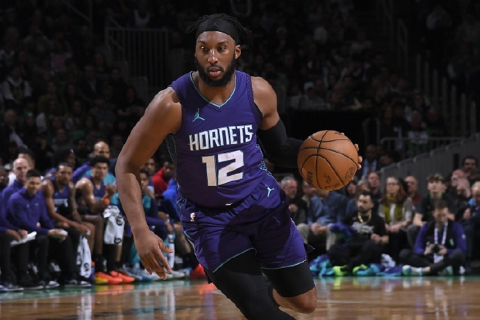 奧科吉底薪加盟火箭：性價(jià)比之選，防守悍將助力重建