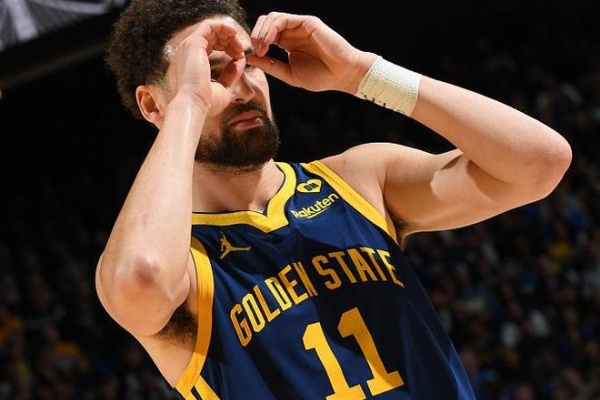 勇士三方交易困局:庫明加僵局與籃網的重建豪賭 勇士三方交易困局:庫明加僵局與籃網的重建豪賭