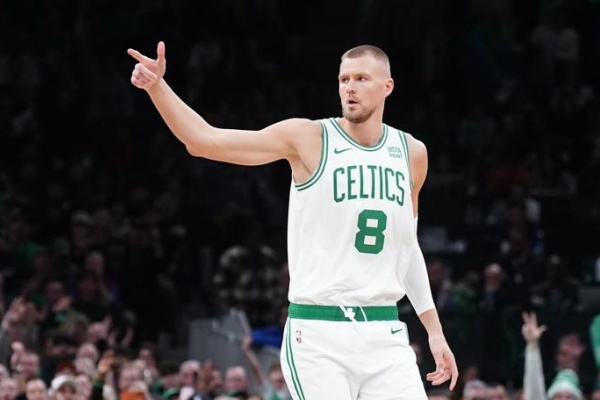 波爾津吉斯買斷加盟快船：底薪賭冠背后的風險與機遇