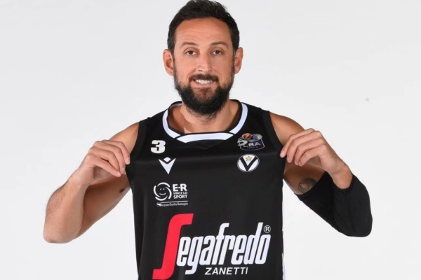 貝里內利正式宣布退役:NBA三分王的傳奇生涯落幕馬刺冠軍記憶永存 貝里內利正式宣布退役:NBA三分王的傳奇生涯落幕馬刺冠軍記憶永存