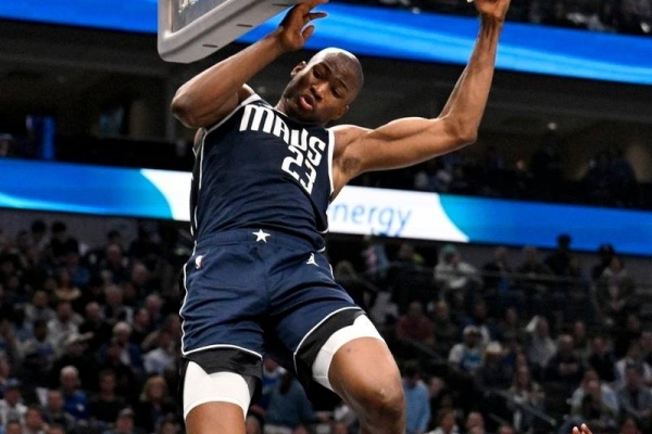 火箭訓練營合同簽下凱-瓊斯：天賦與風險并存的內線賭局