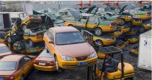 營運車輛報廢年限是多少？